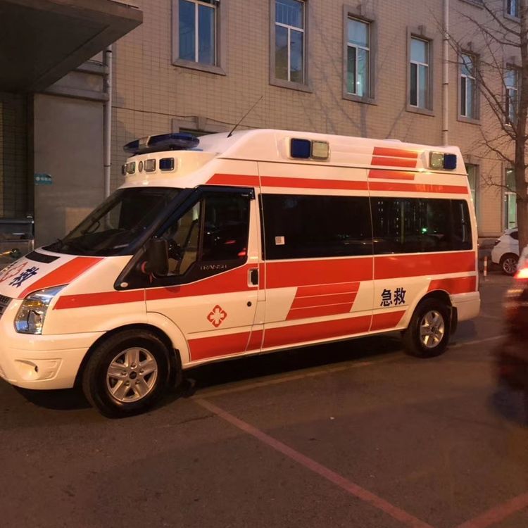 双牌夜间租赁救护车护送病人转院：安全转运的 8 大核心注意事项