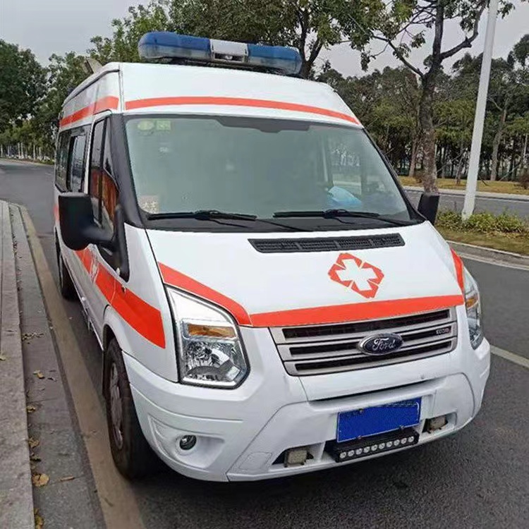 双牌用途不同，救护车装备标准也不同